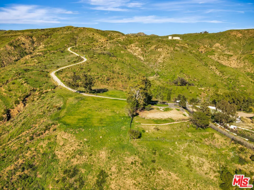 20960 Big Rock Drive Malibu, CA 90265