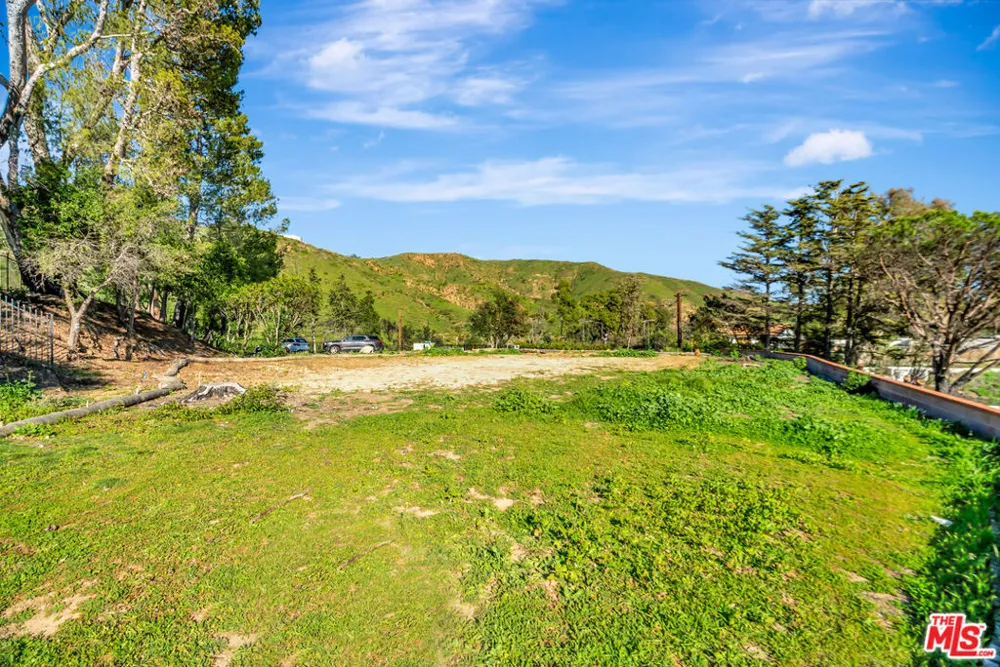 20960 Big Rock Drive Malibu, CA 90265