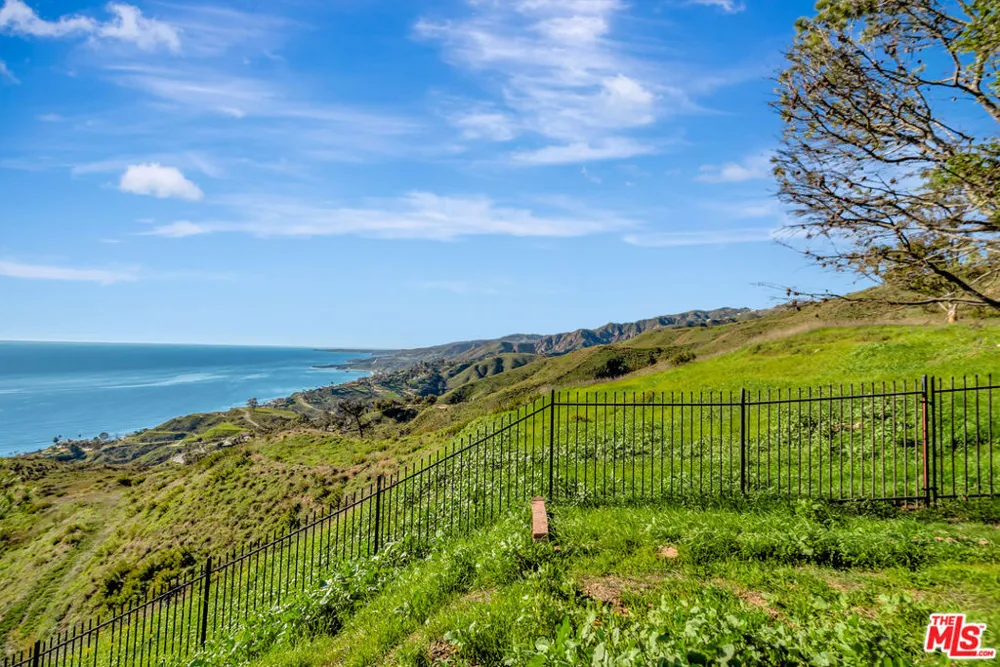 20960 Big Rock Drive Malibu, CA 90265