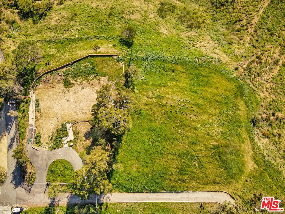 20960 Big Rock Drive Malibu, CA 90265