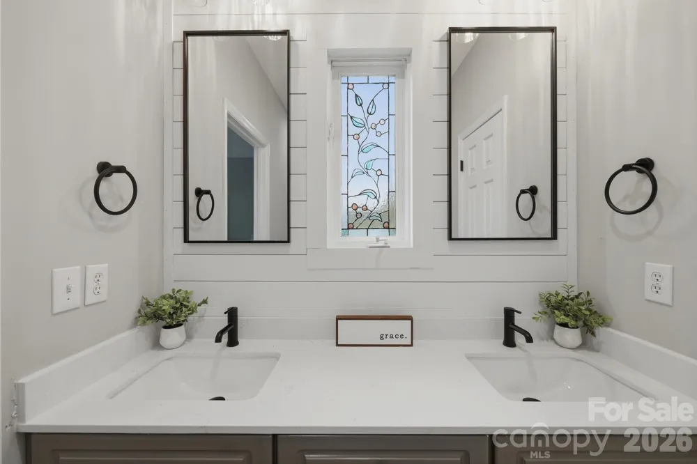 643 W Landing Drive Jefferson, NC 28640