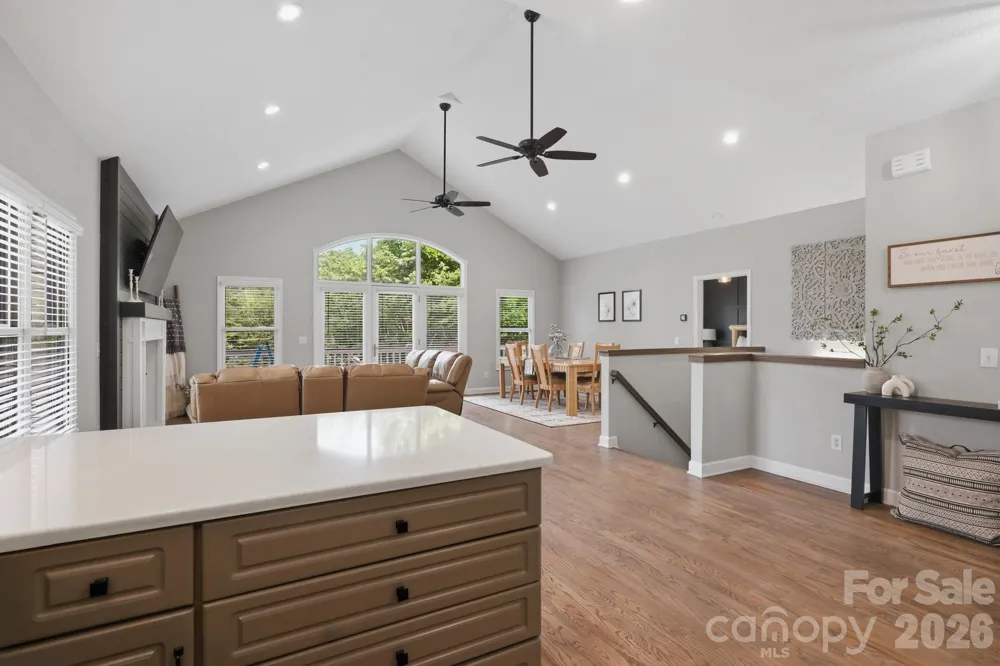 643 W Landing Drive Jefferson, NC 28640
