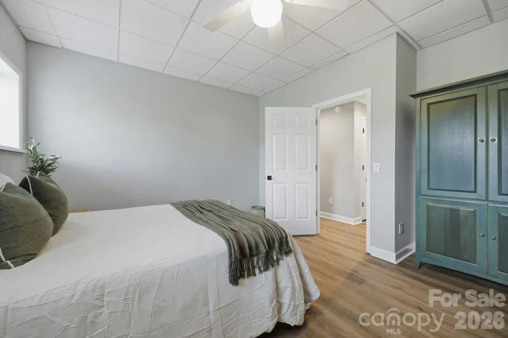643 W Landing Drive Jefferson, NC 28640