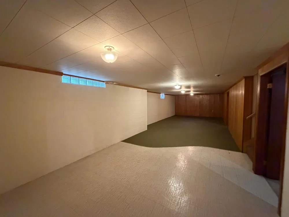 505 Central Lane Luverne, MN 56156