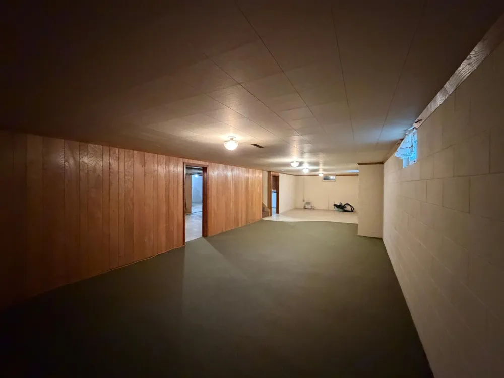 505 Central Lane Luverne, MN 56156