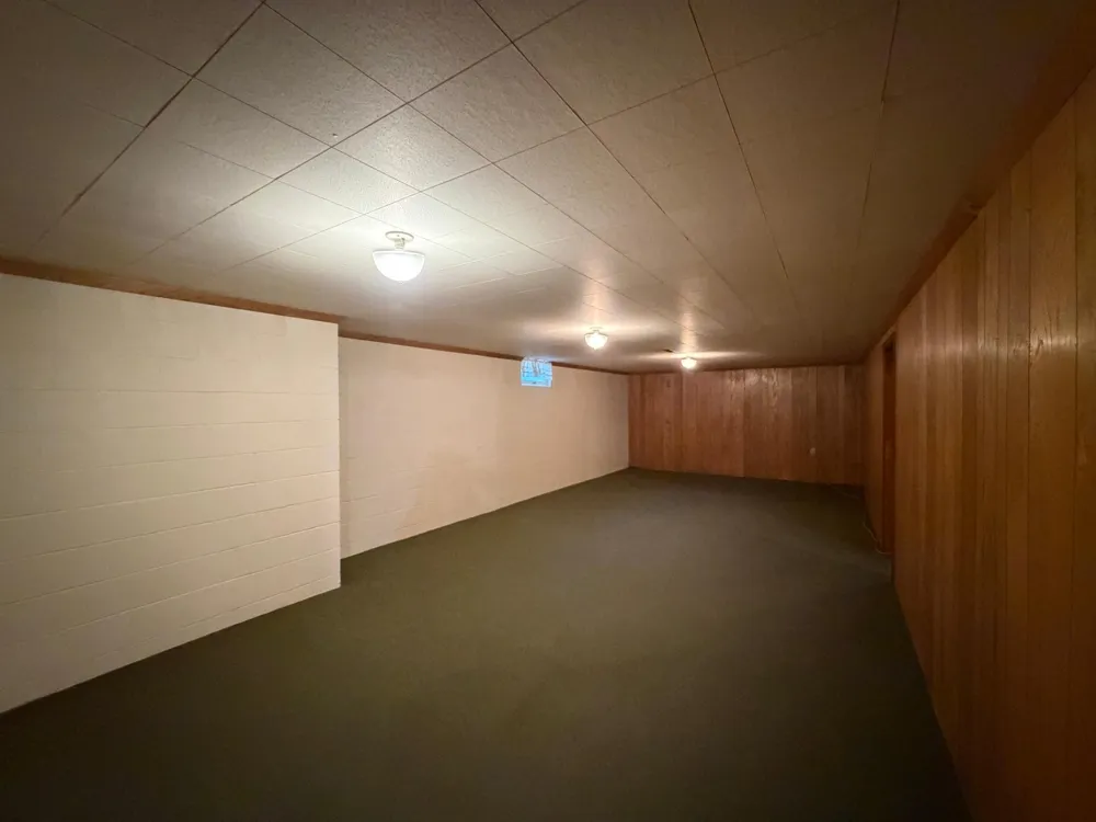 505 Central Lane Luverne, MN 56156