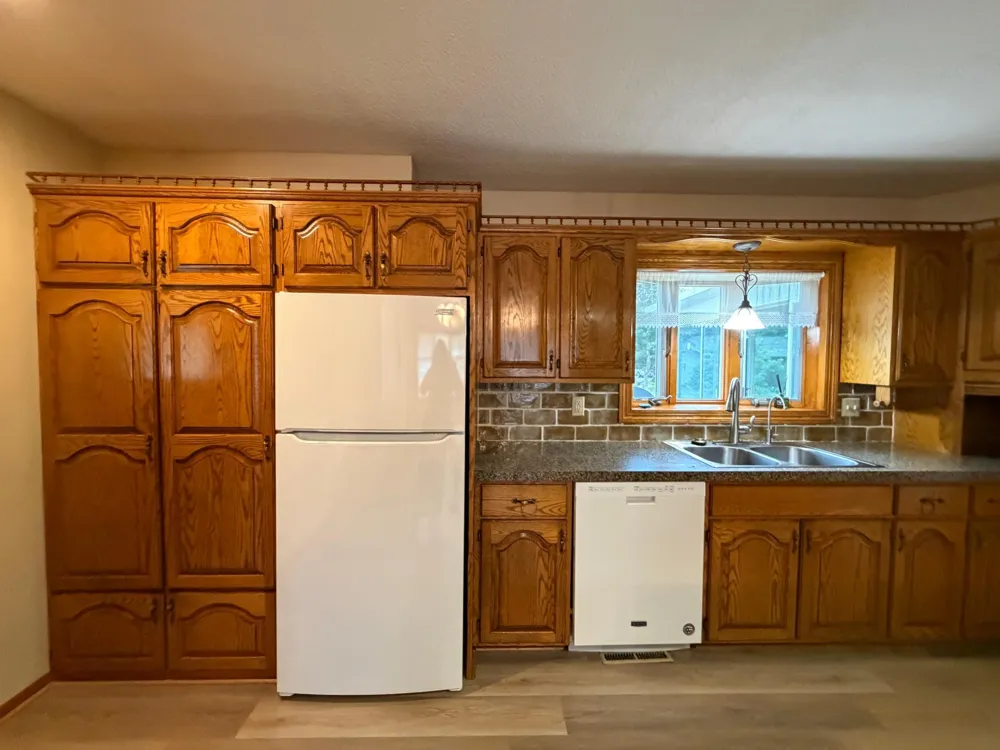 505 Central Lane Luverne, MN 56156