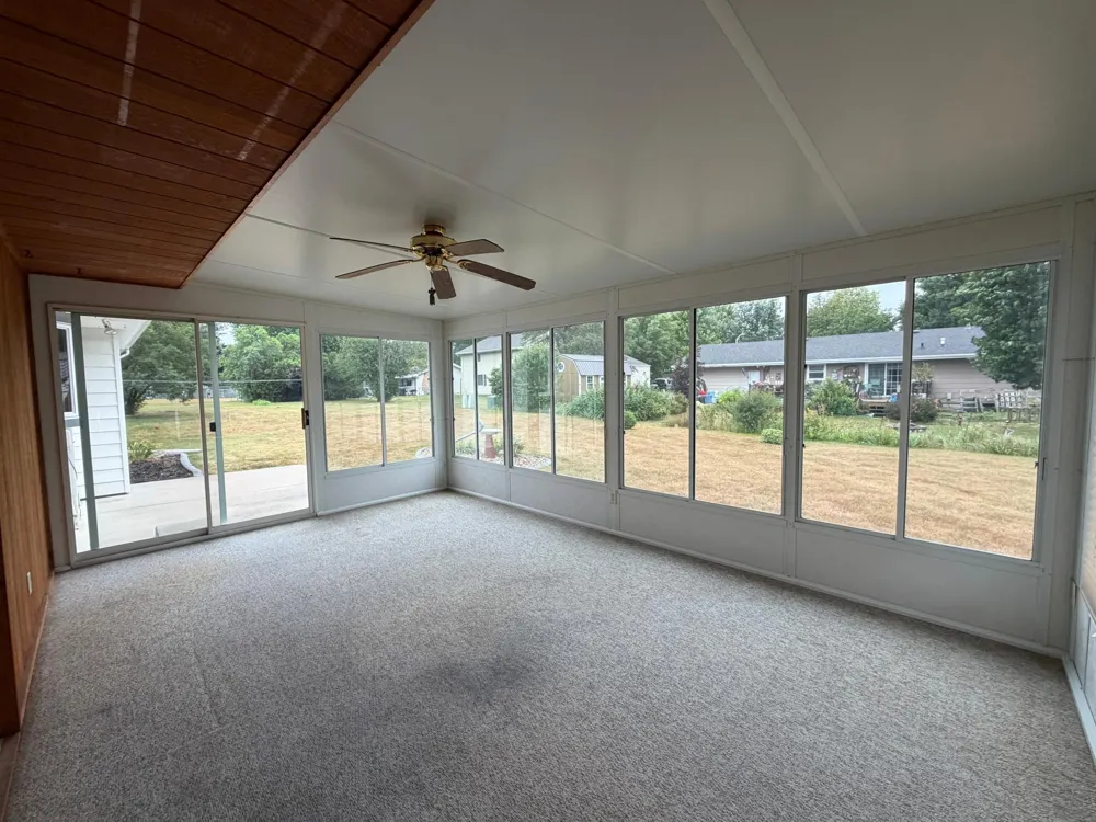 505 Central Lane Luverne, MN 56156