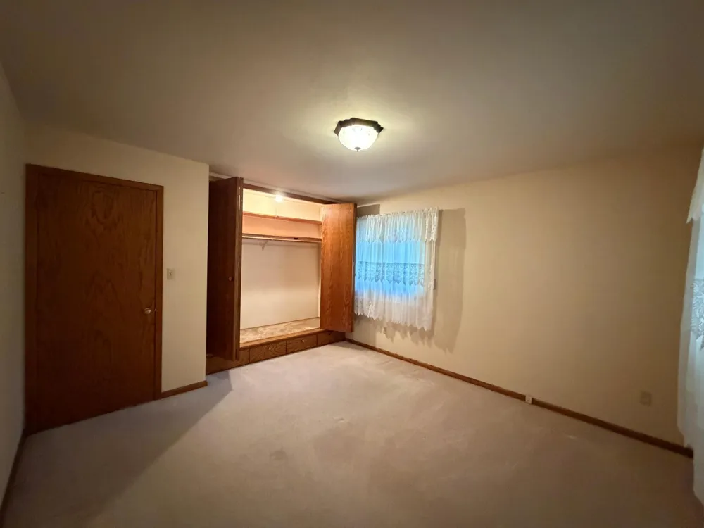 505 Central Lane Luverne, MN 56156