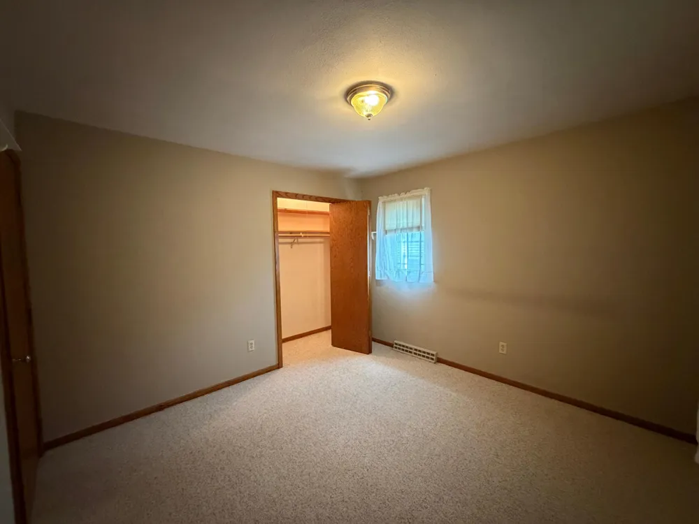 505 Central Lane Luverne, MN 56156