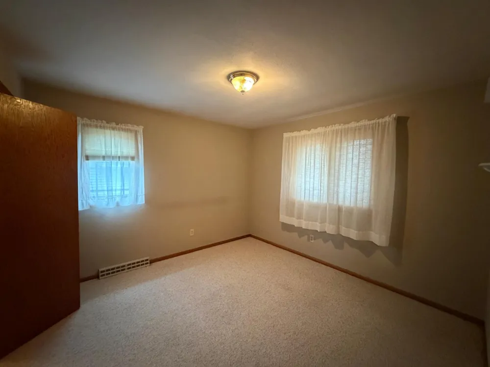 505 Central Lane Luverne, MN 56156