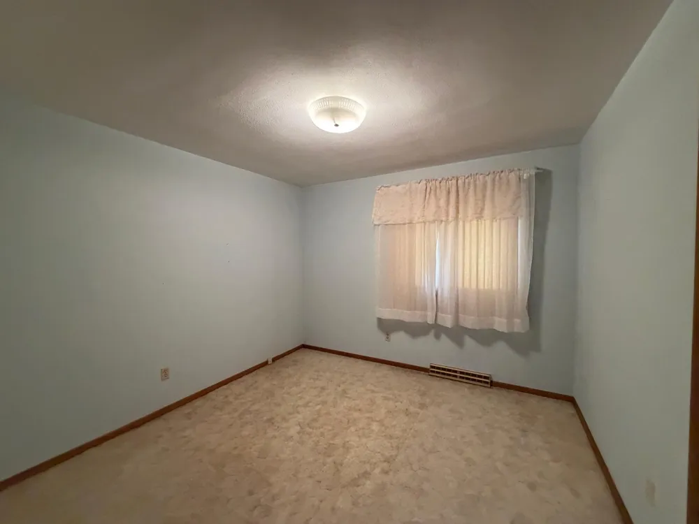 505 Central Lane Luverne, MN 56156