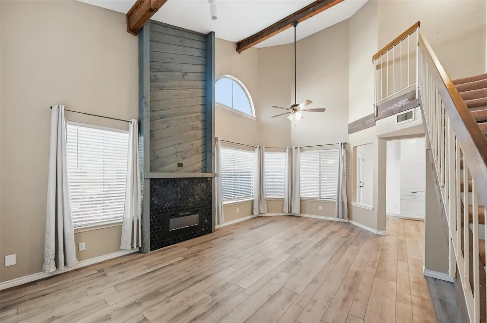 821 Dublin Drive #211 Richardson, TX 75080