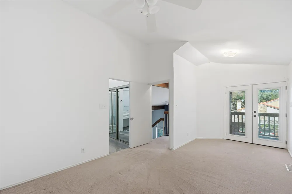 821 Dublin Drive #211 Richardson, TX 75080
