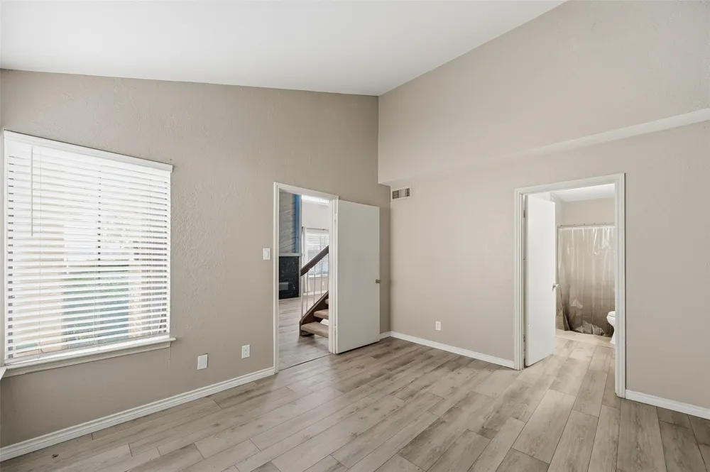 821 Dublin Drive #211 Richardson, TX 75080
