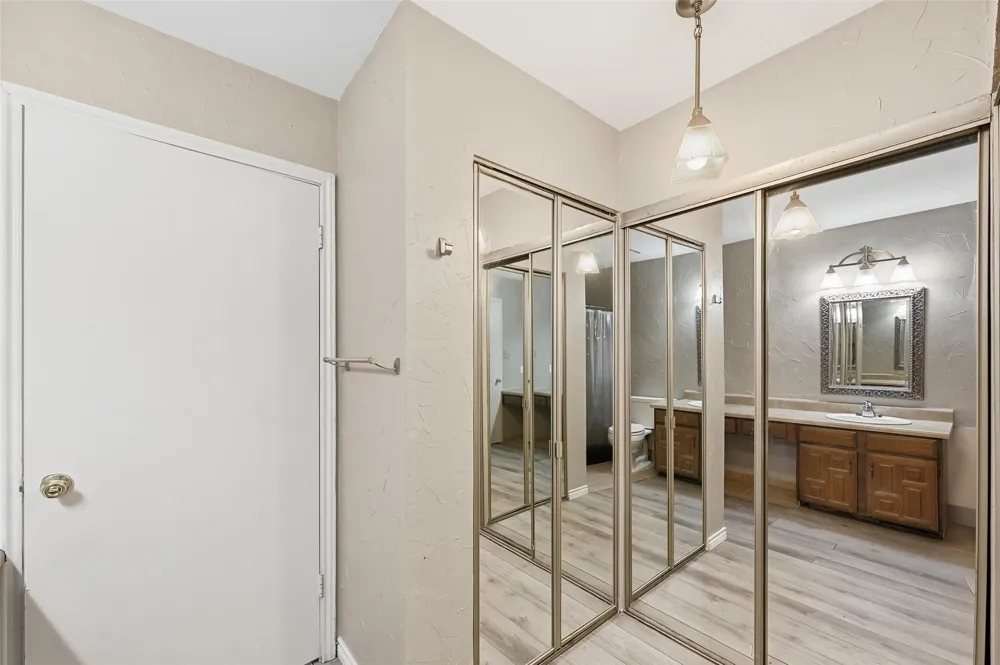 821 Dublin Drive #211 Richardson, TX 75080