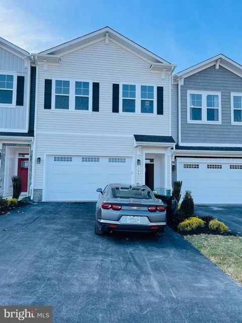 106 CHOKE CHERRY COURT