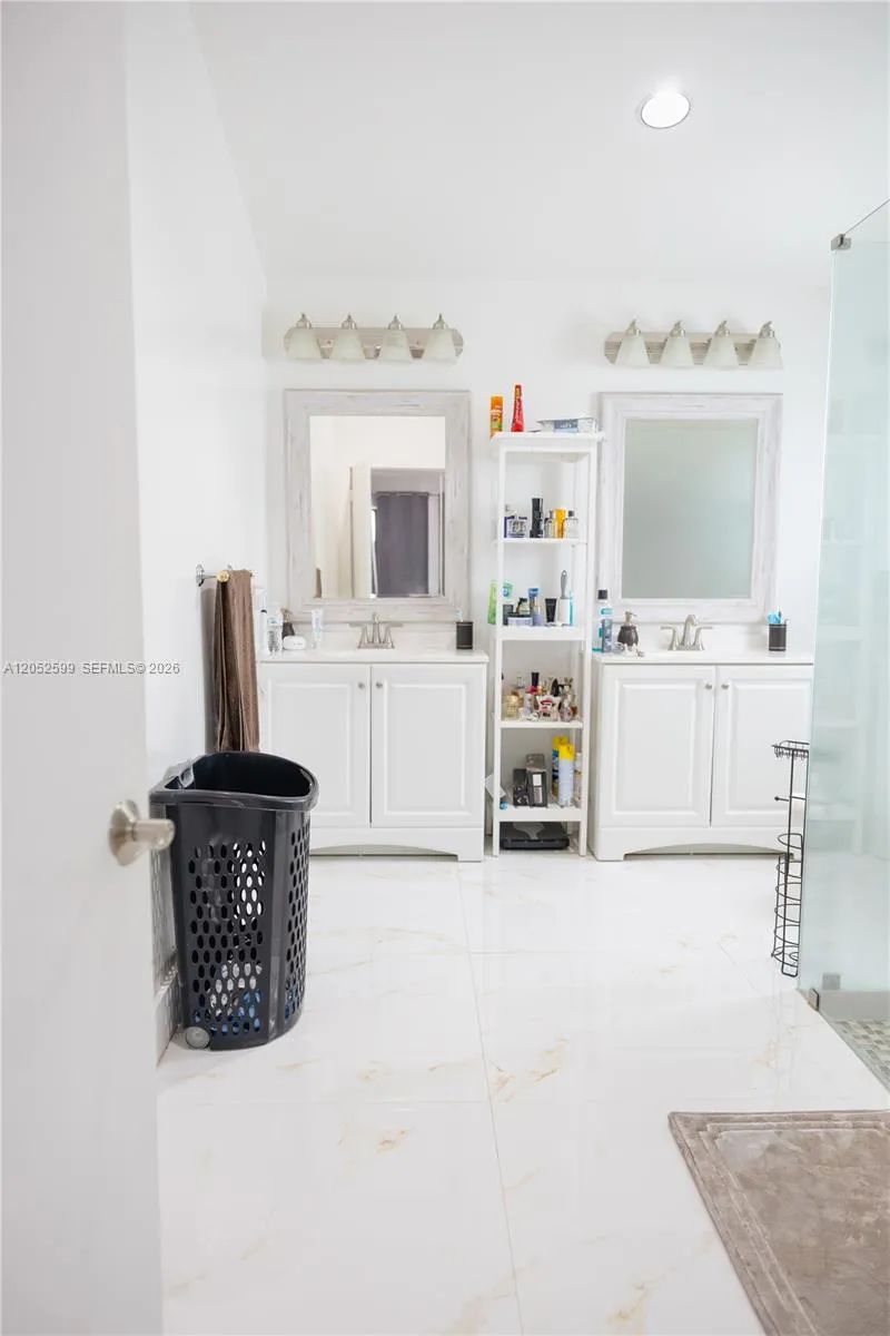 21290 SW 234th St Homestead, FL 33031