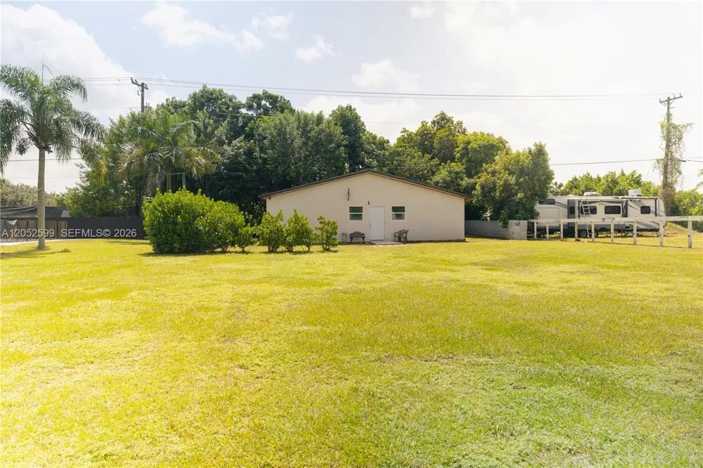 21290 SW 234th St Homestead, FL 33031