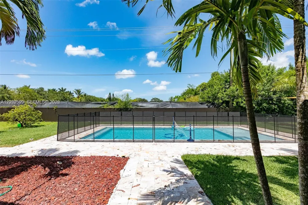 21290 SW 234th St Homestead, FL 33031