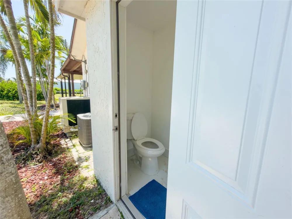 21290 SW 234th St Homestead, FL 33031