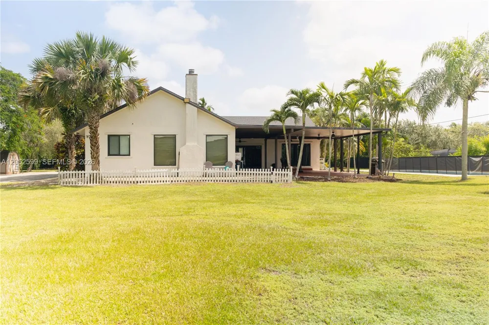 21290 SW 234th St Homestead, FL 33031