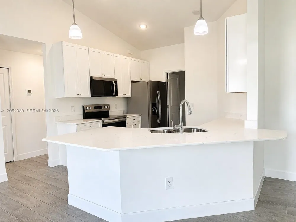 2711 20th street SW #2711 Lehigh Acres, FL 33976
