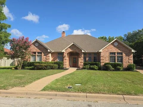 6376 Newport Court