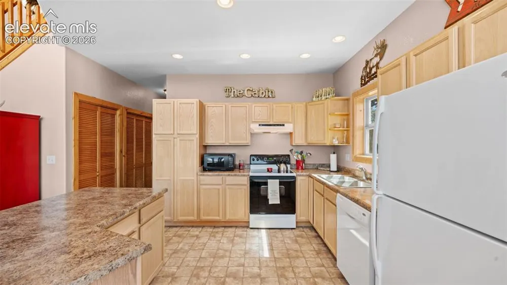 598 Dandy Jim Drive Cripple Creek, CO 80813