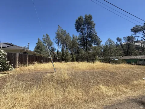 2925 Wolf Creek Road
