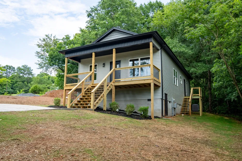 260 High Street Charleston, TN 37310