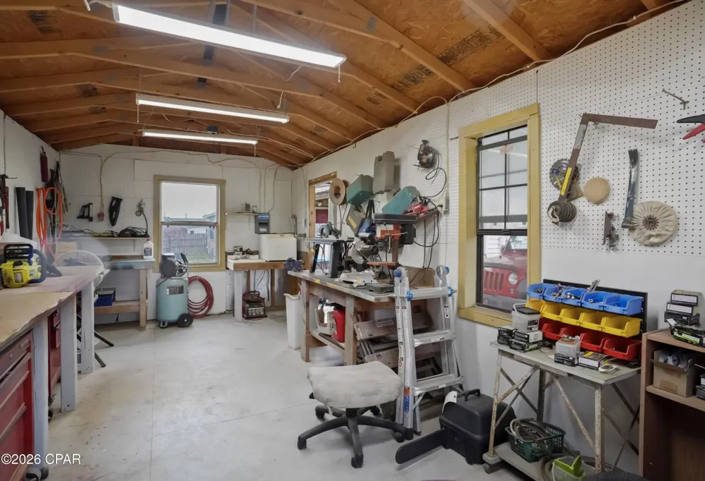6532 Waverly Street Youngstown, FL 32466