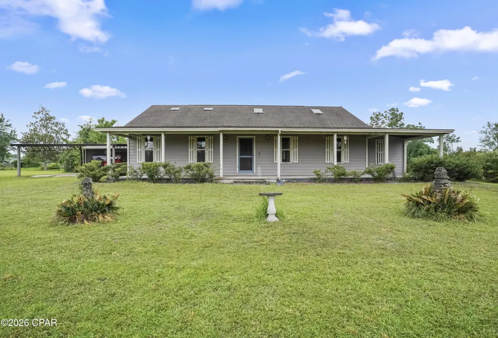 6532 Waverly Street Youngstown, FL 32466