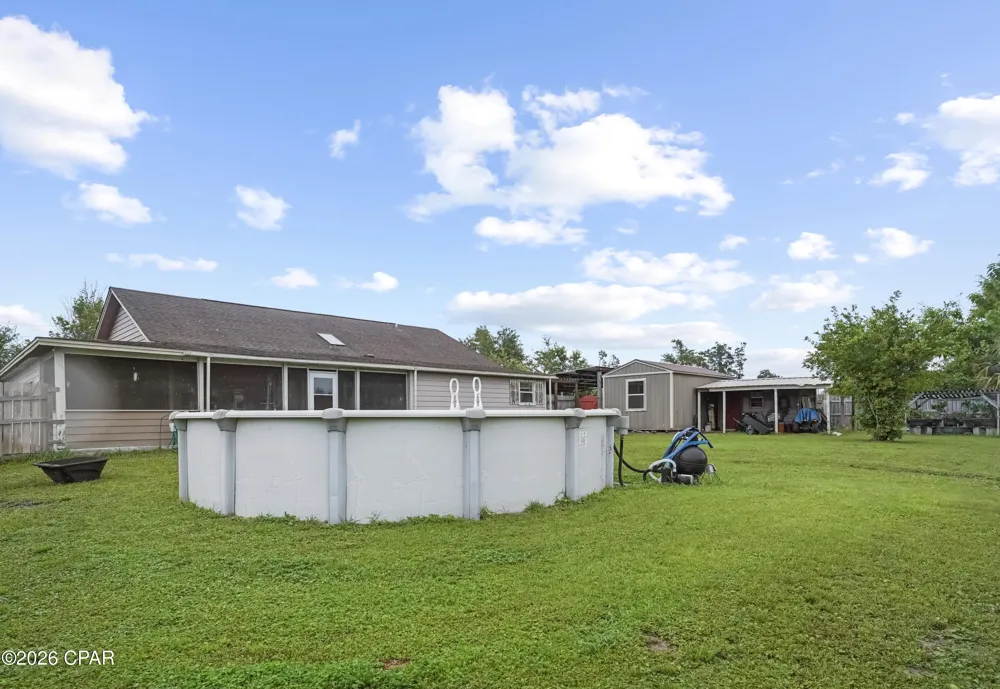 6532 Waverly Street Youngstown, FL 32466