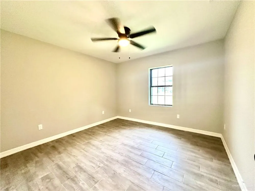 406 10th Street Donna, TX 78537