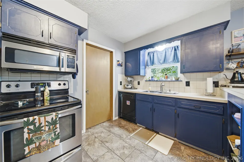 16303 E 1st Street Tulsa, OK 74108