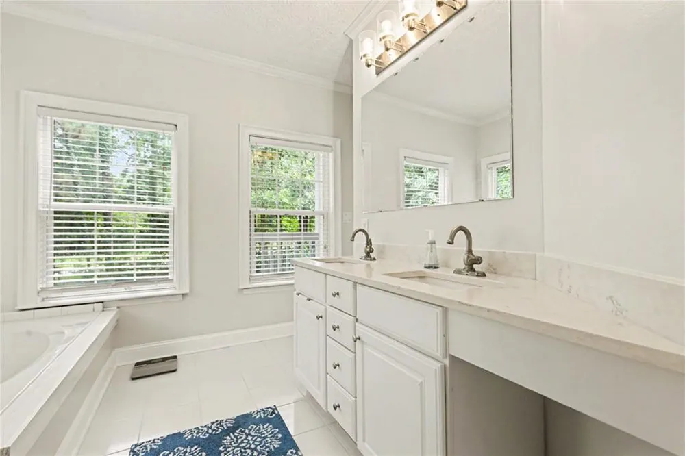 21 Blaze Court Palmetto, GA 30268