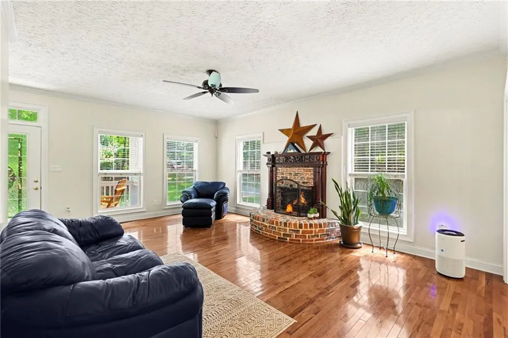21 Blaze Court Palmetto, GA 30268
