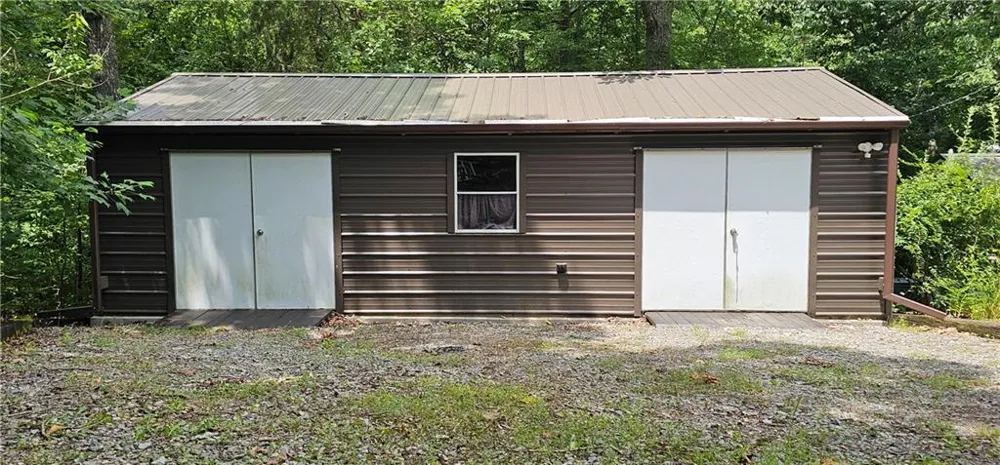 567 Dale Trail Menlo, GA 30731
