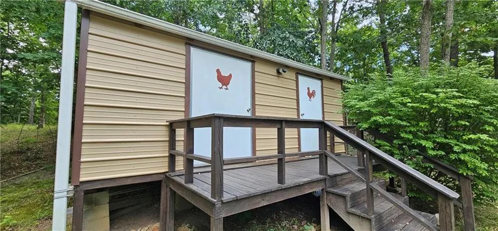 567 Dale Trail Menlo, GA 30731