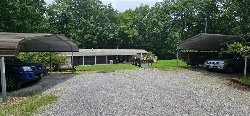 567 Dale Trail Menlo, GA 30731