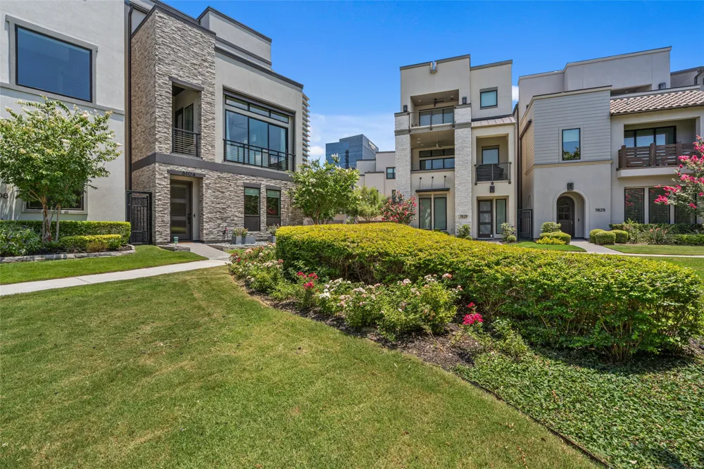 6104 Preserve Drive Plano, TX 75024