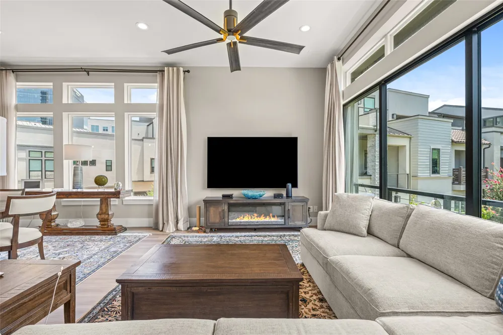 6104 Preserve Drive Plano, TX 75024