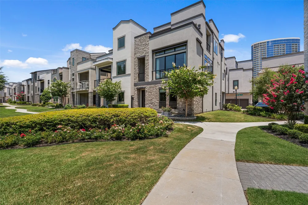 6104 Preserve Drive Plano, TX 75024