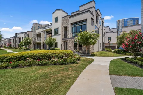 6104 Preserve Drive