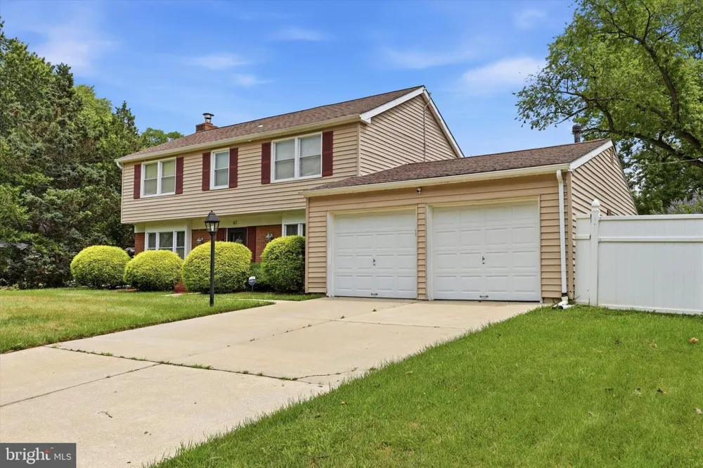 61 ELSIN LANE Willingboro, NJ 08046