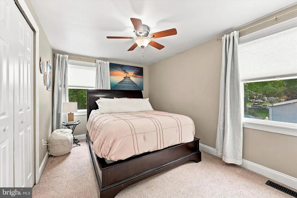 61 ELSIN LANE Willingboro, NJ 08046