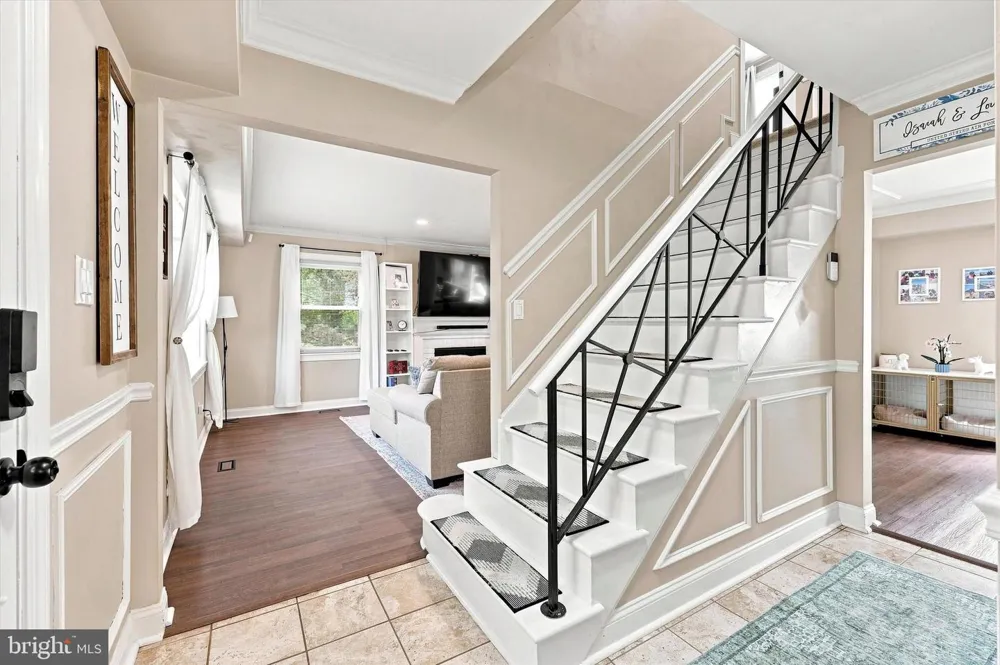 61 ELSIN LANE Willingboro, NJ 08046