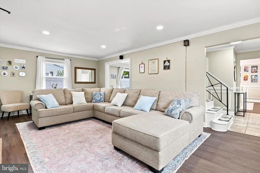 61 ELSIN LANE Willingboro, NJ 08046