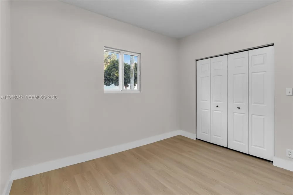 559 NW 2nd St Florida City, FL 33034